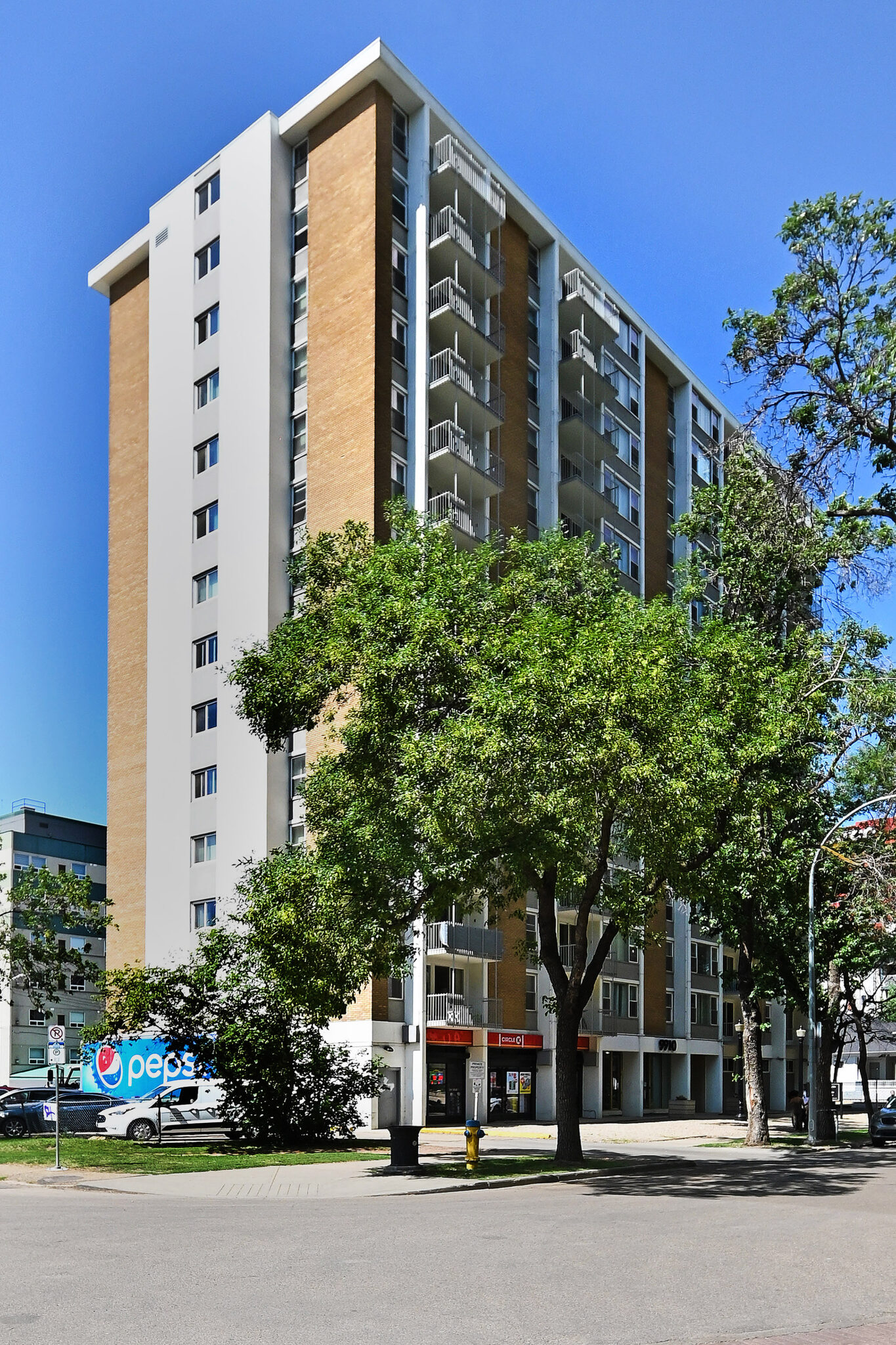 1shuttermaxx (2025-07-15T04_26_19.896)