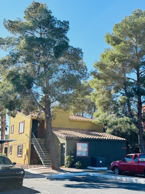 I2Ds27dVrvFDI4Mrst7fUq7cFPHIIPM362feZyGggWoEdpTR